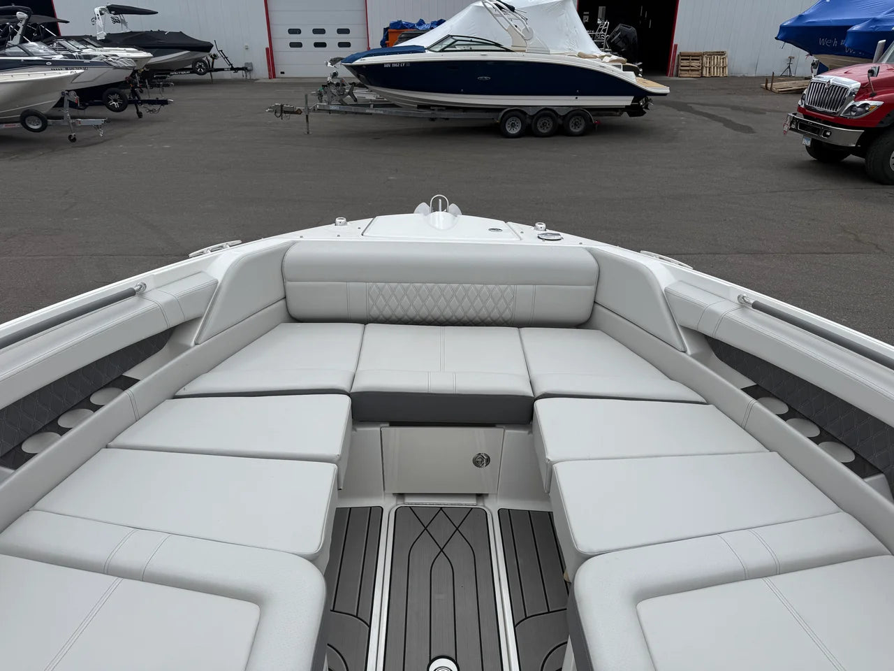 2026 Sea Ray 350 SLX 35.0 feet, Excelsior, Minnesota #35