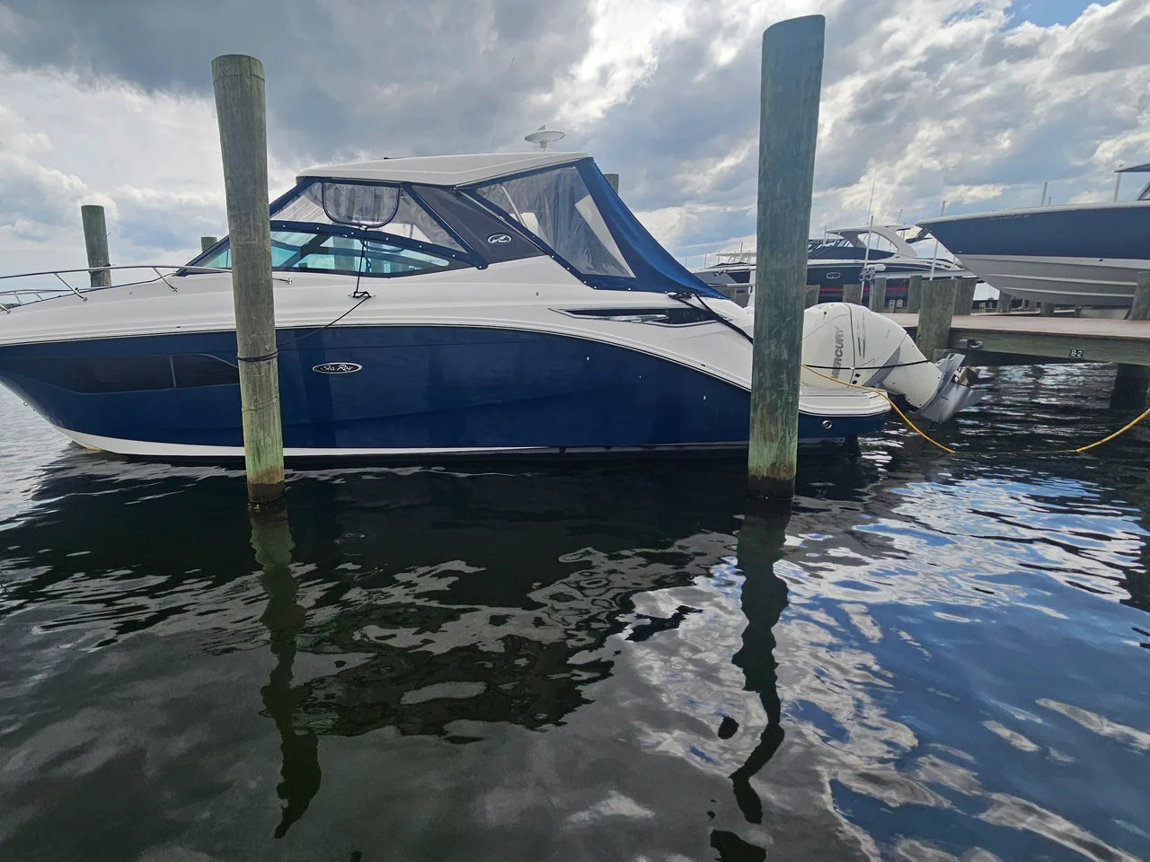 2020 Sea Ray 320 SUNDANCER OB 32.0 feet, Brick Township, New Jersey #1