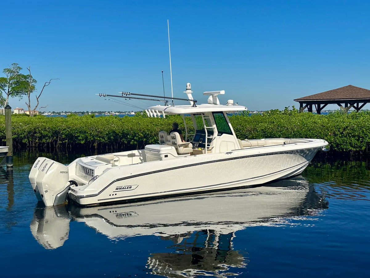 2021 Boston Whaler 330 OUTRAGE 33.0 feet, Fort Myers, FL #5