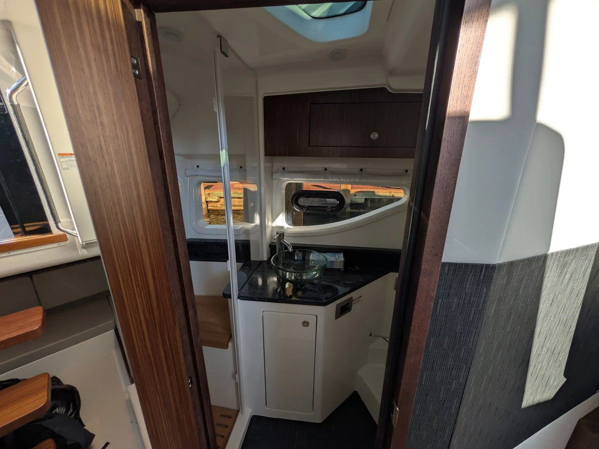 2026 Sea Ray SUNDANCER 370 OUTBOARD 39.0 feet, Grasonville, MD #37
