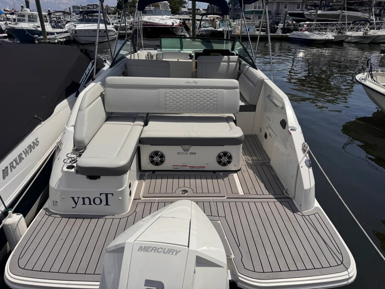2022 Sea Ray 250 SDX OB 25.0 feet, Norwalk, Connecticut #6