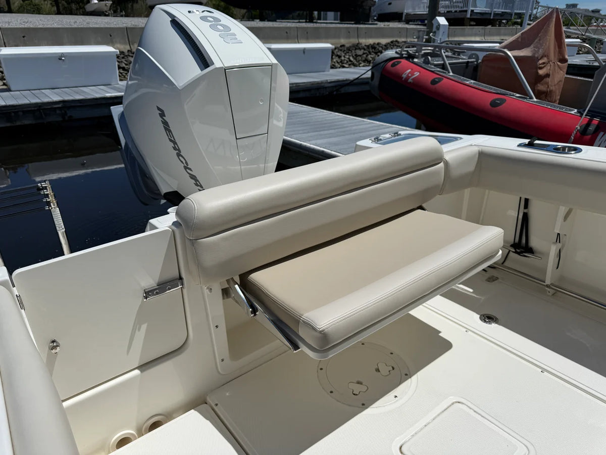 2024 Boston Whaler 230 OUTRAGE 23.0 feet, Westbrook, Connecticut #33