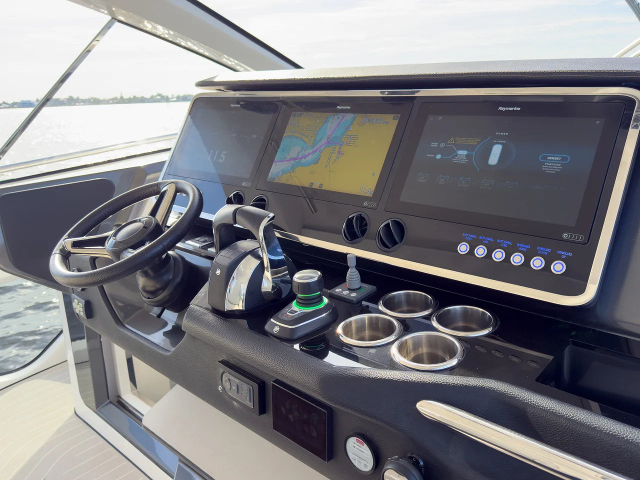 2022 Azimut Verve 47 47.0 feet, Fort Myers, FL #25