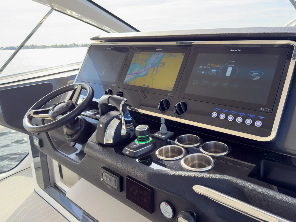 2022 Azimut Verve 47 47.0 feet, Fort Myers, FL #25