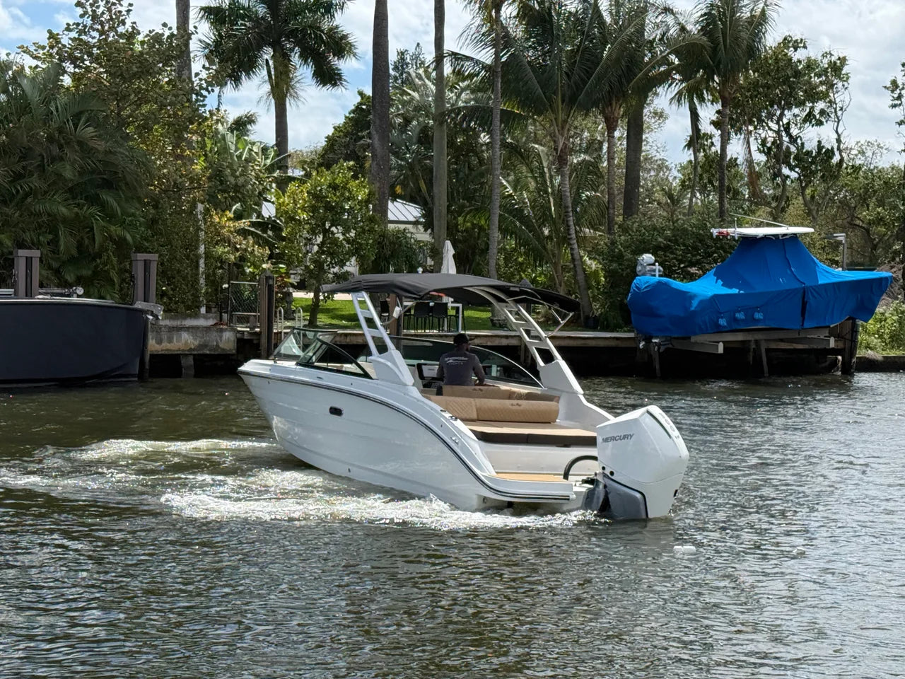2026 Sea Ray SDX 250 Outboard 25.0 feet, Miami, FL #9