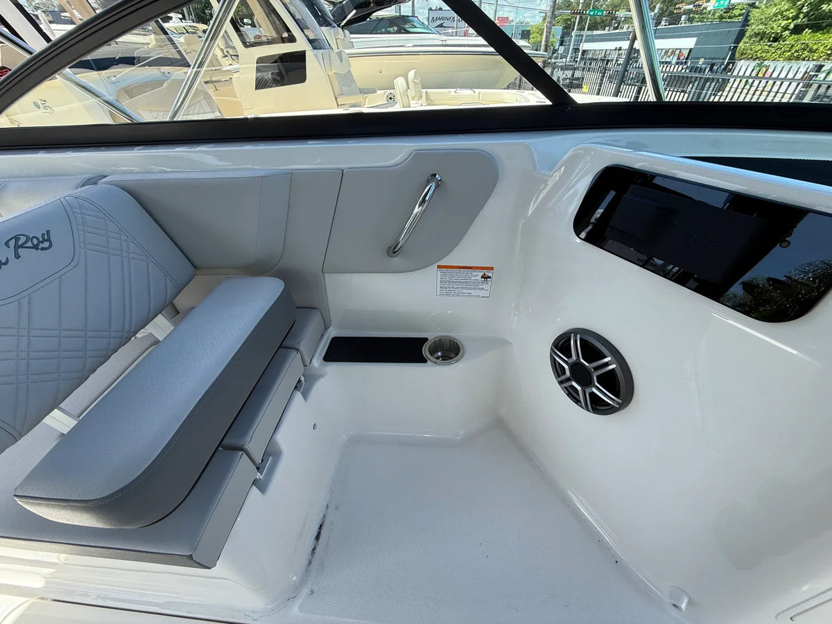 2026 Sea Ray SDX 250 Outboard 25.0 feet, Miami, FL #13