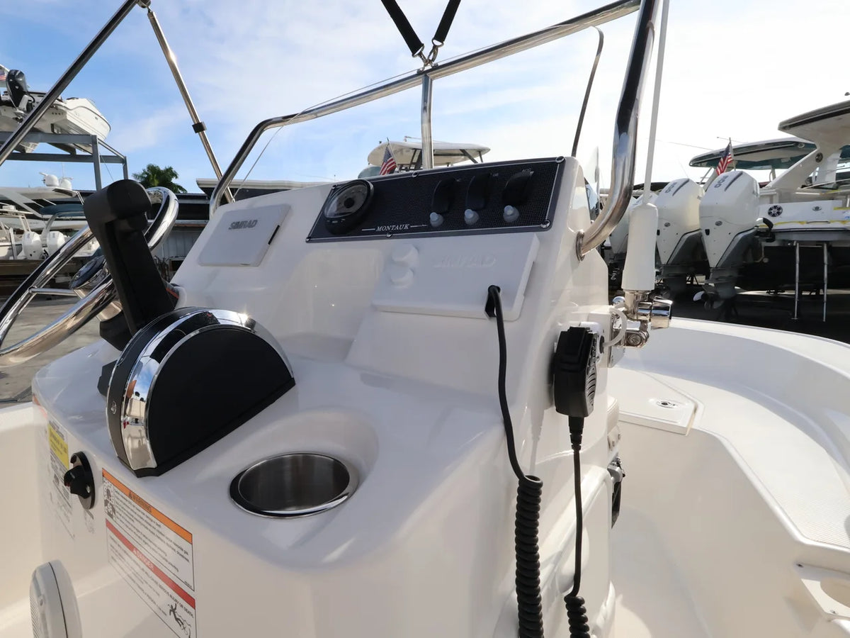 2027 Boston Whaler 150 Montauk 15.0 feet, Naples, Florida #11