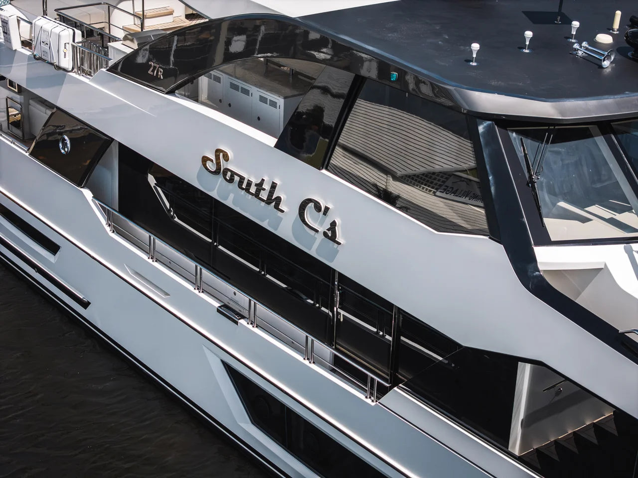 2023 Ocean Alexander 27R 88.0 feet, Ocean Reef, FL #5