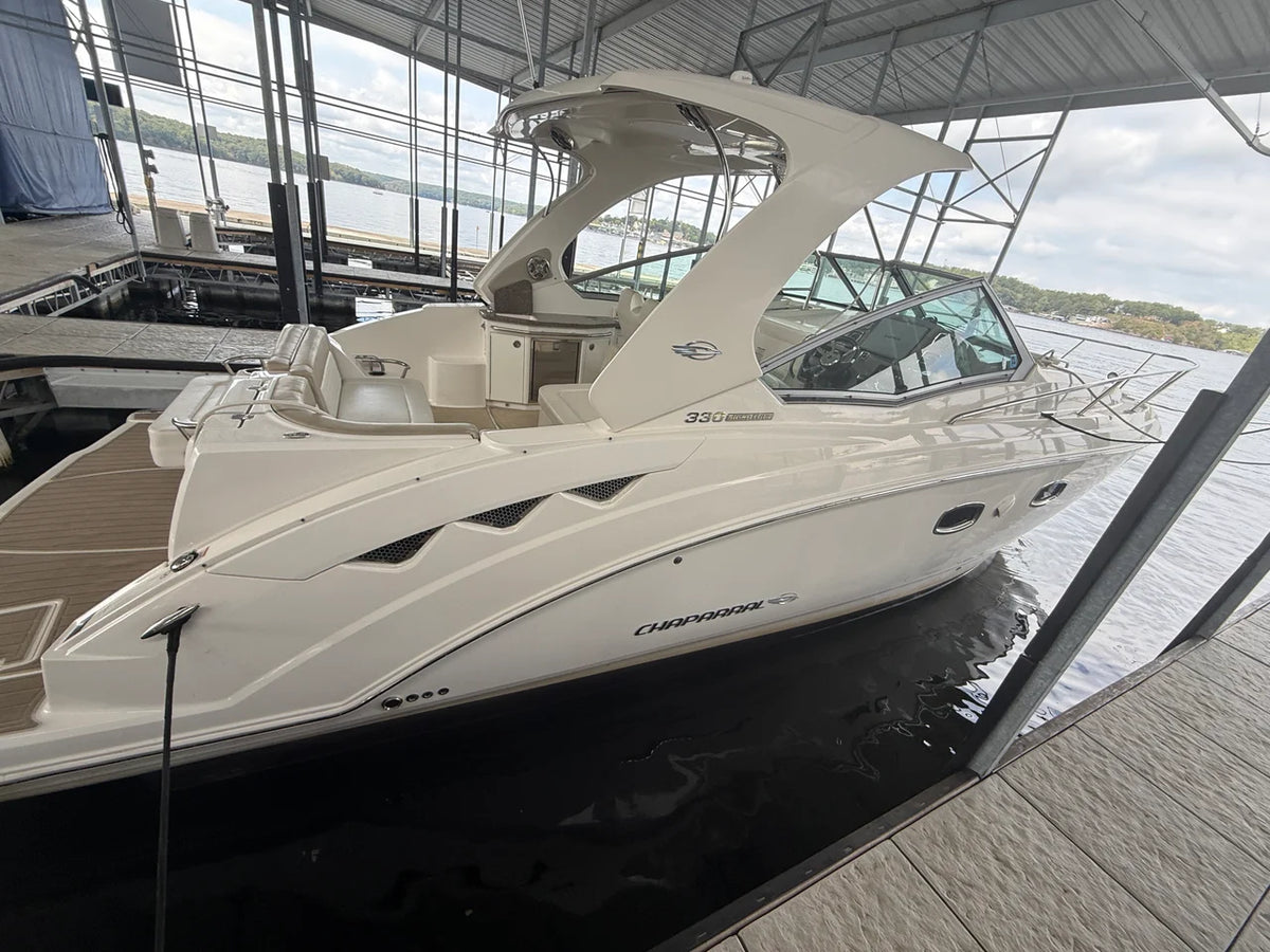 2015 Chaparral 330 SIGNATURE 33.0 feet, Lake Ozark, MO #3