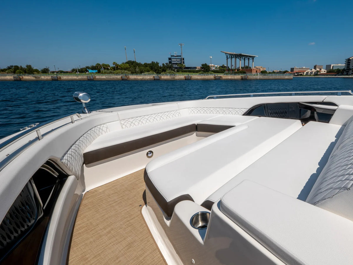 2026 Sea Ray Sundancer 370 Outboard 37.0 feet, Pensacola, Florida #81