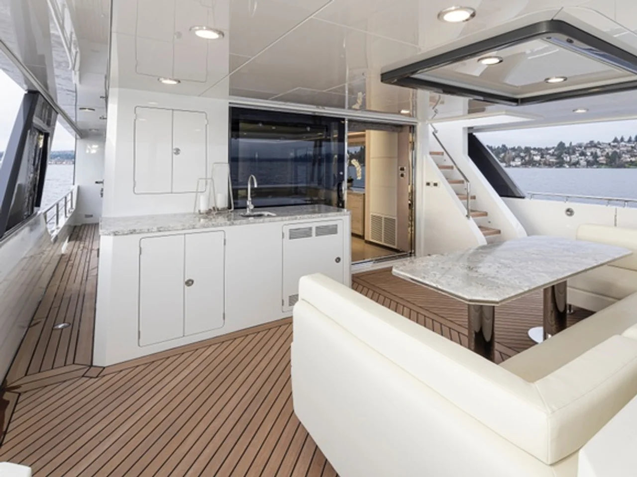 2027 Ocean Alexander 27R 93.0 feet, Pompano Beach, FL #15