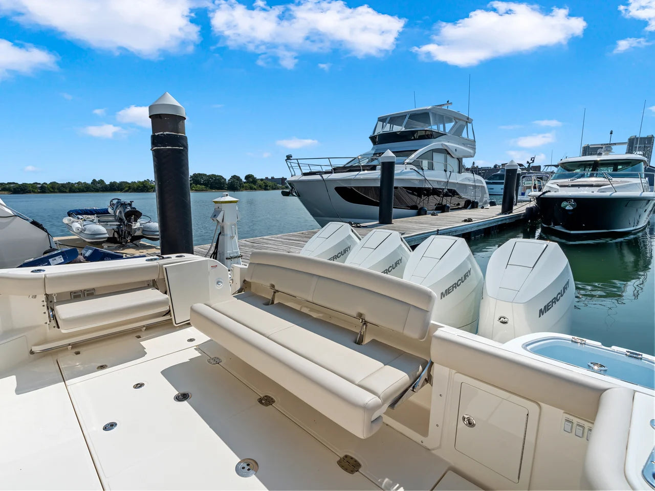 2026 Boston Whaler 405 Conquest 40.0 feet, Quincy, MA #10
