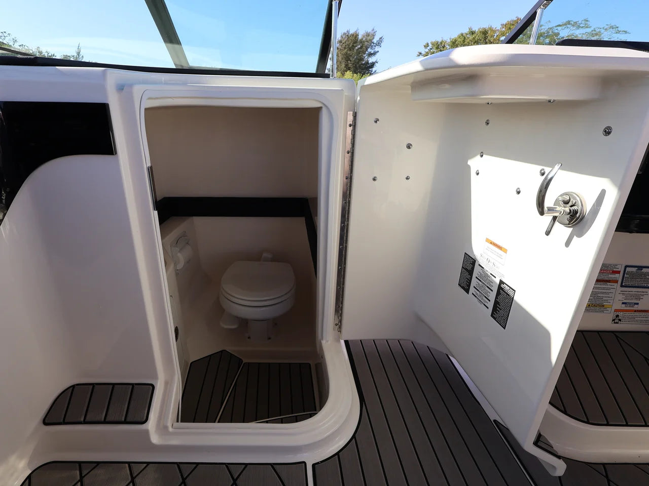 2024 Sea Ray 280 SLX OUTBOARD 28.0 feet, Naples, Florida #35