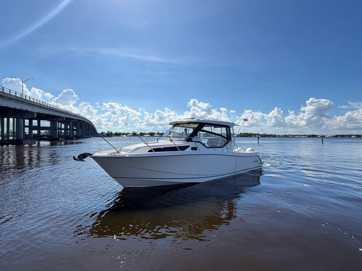 2026 Boston Whaler 325 CONQUEST 32.0 feet, Stuart, Florida #24