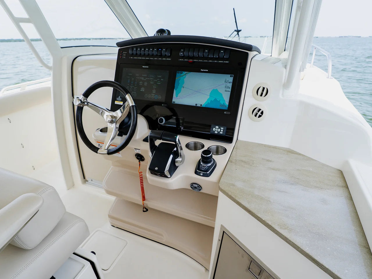 2023 Boston Whaler 350 Realm 35.0 feet, Clearwater, Florida #48