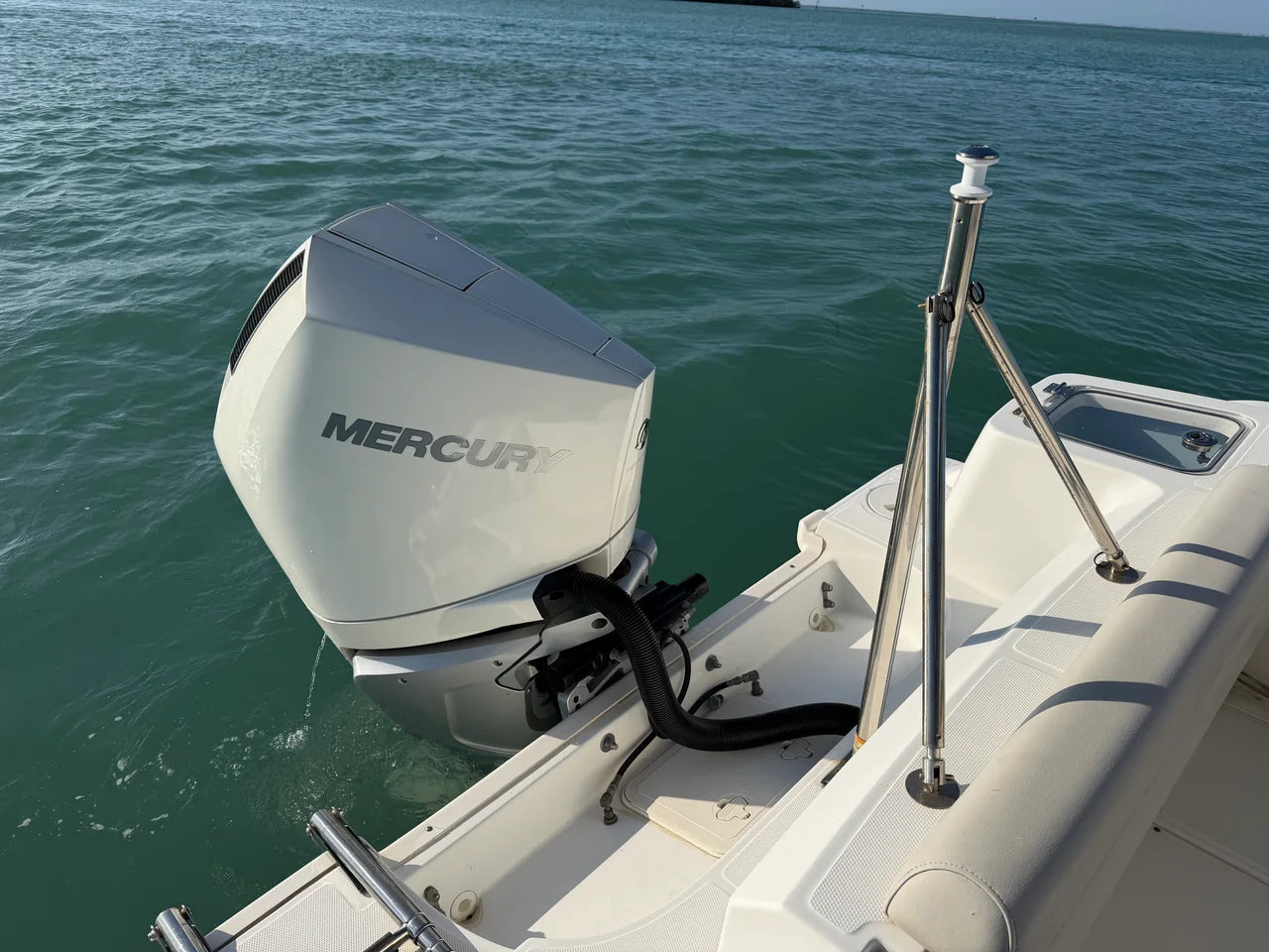 2021 Boston Whaler 230 OUTRAGE 23.0 feet, Sarasota, FL #8