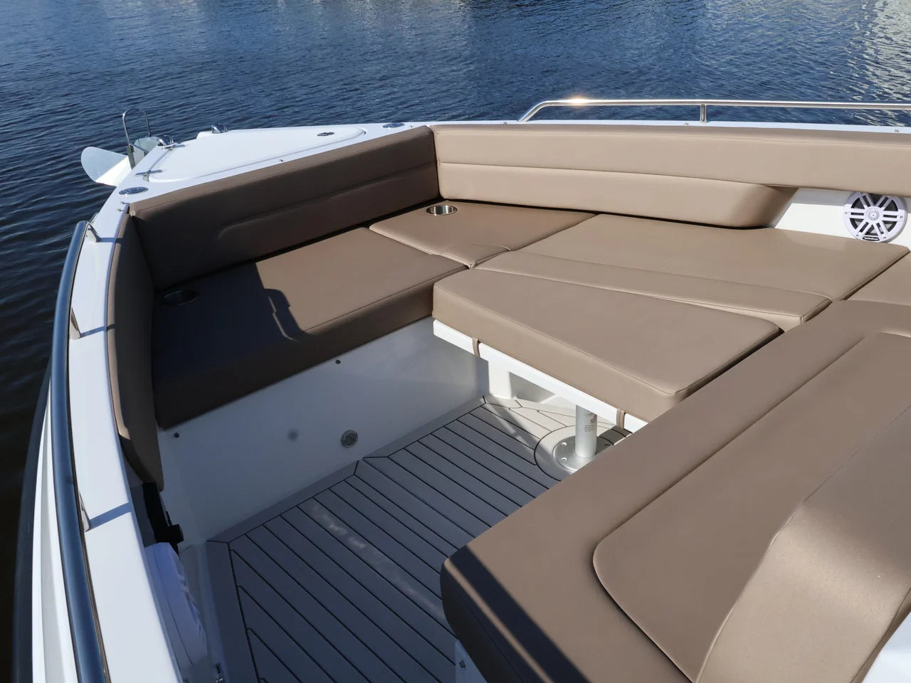 2026 Cruisers Yachts 38 VTR EC 38.0 feet, Naples, Florida #67