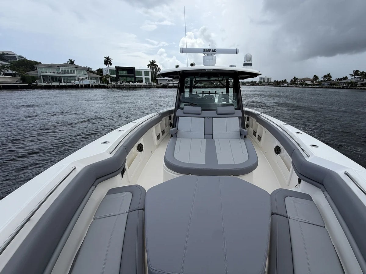 2027 Boston Whaler 380 Outrage 38.0 feet, Pompano Beach, Florida #37