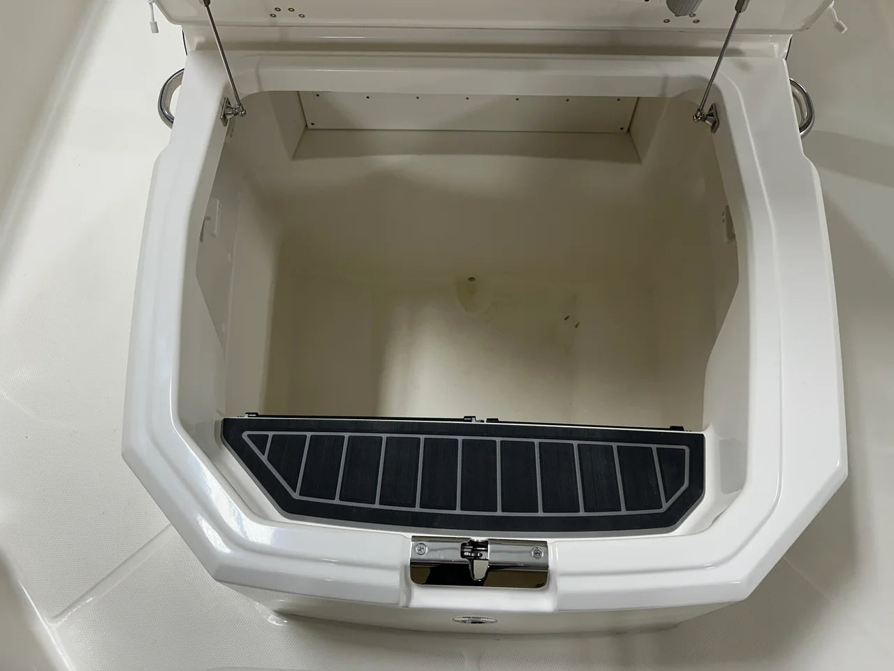 2026 Boston Whaler 280 Dauntless 28.0 feet, Nisswa, Minnesota #79