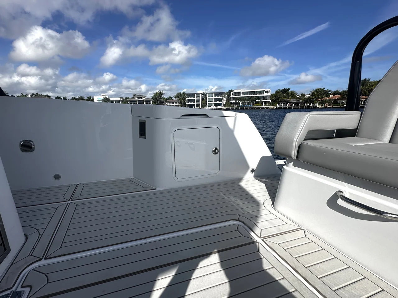 2026 Cruisers Yachts 38 VTR 38.0 feet, Pompano Beach, Florida #25