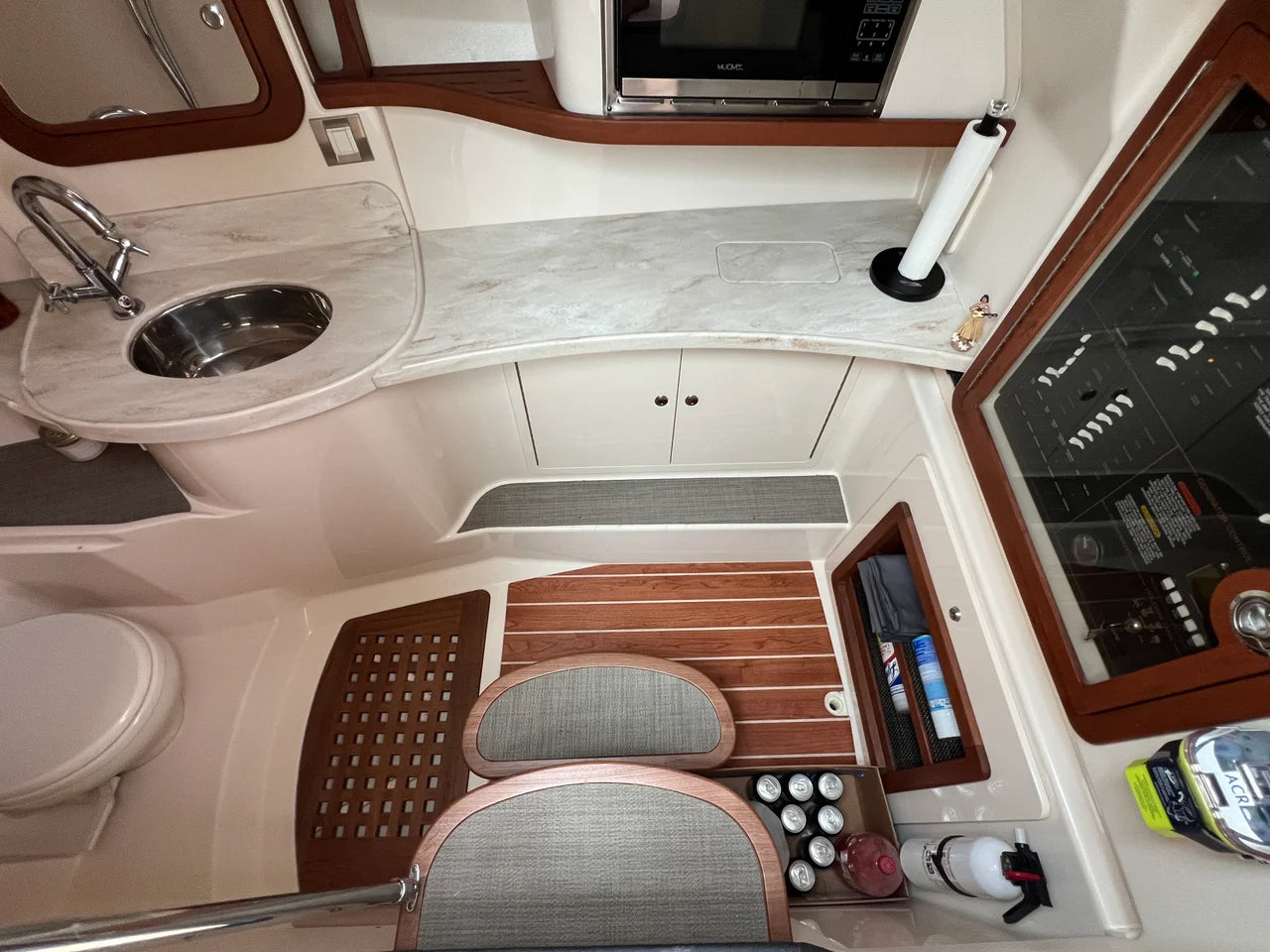 2017 Grady-White 375 FREEDOM 37.0 feet, Huntington, NY #28