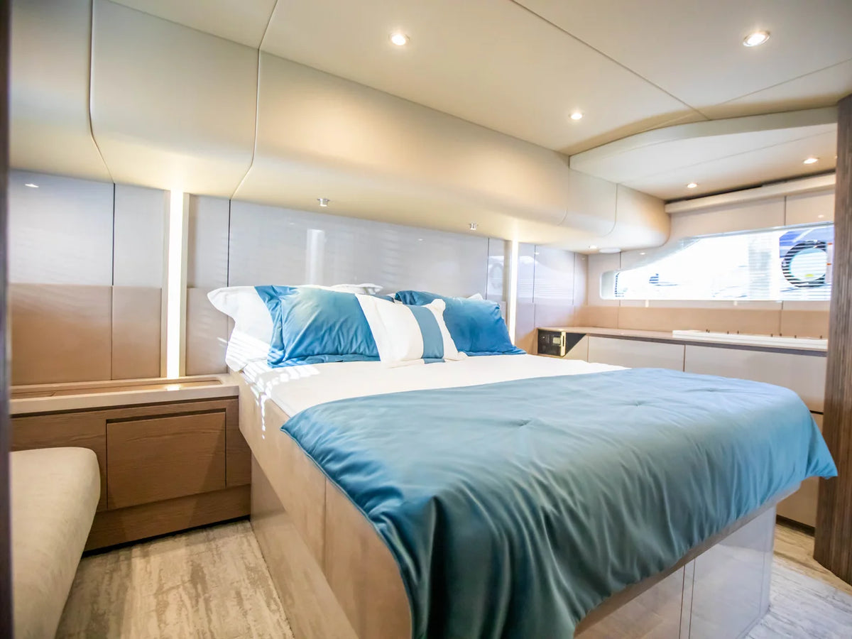 2027 Cruisers Yachts 50 FLY 50.0 feet, Brick Township, New Jersey #42