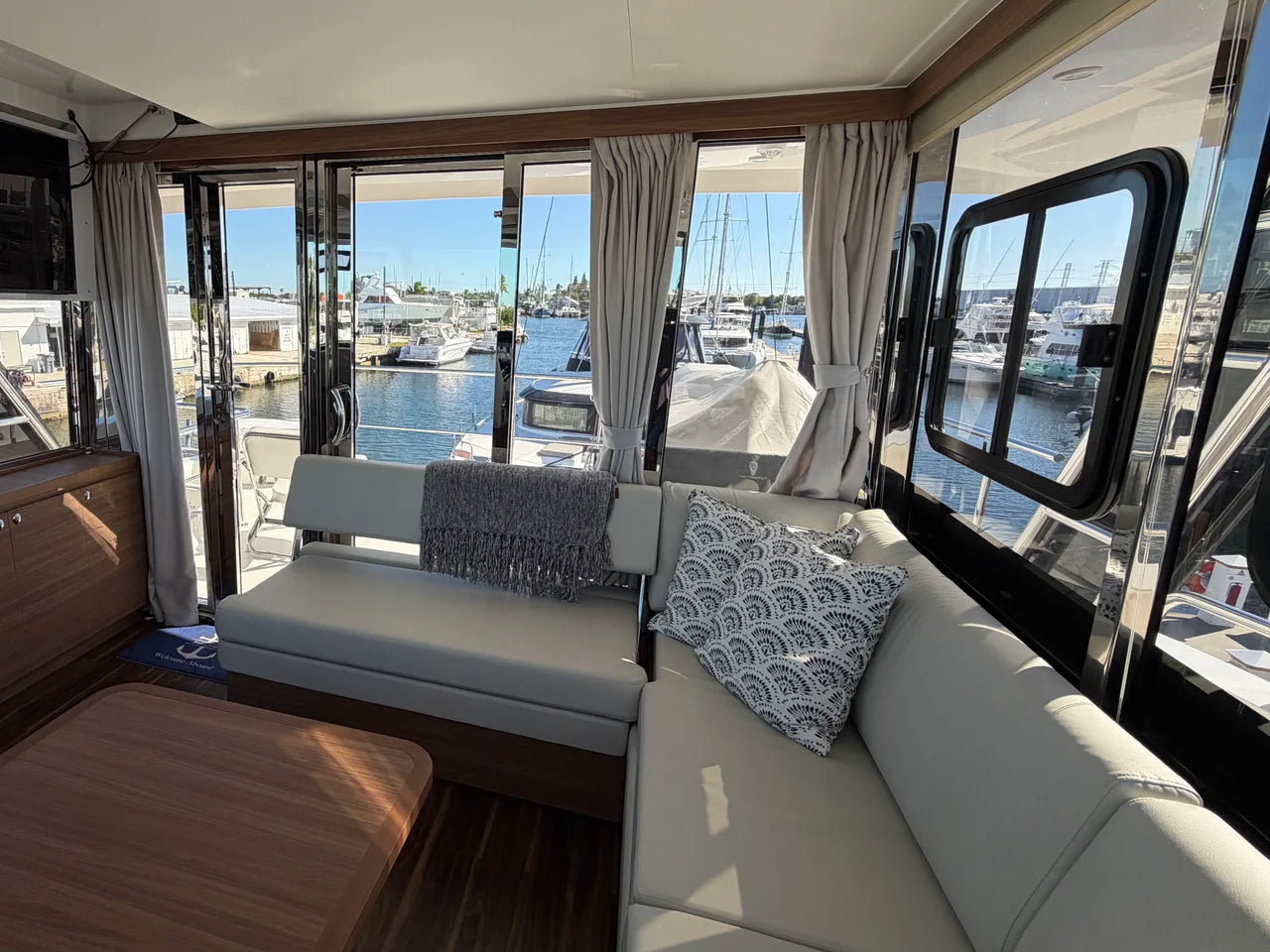 2025 Aquila 54 ENCLOSED BRIDGE 54.0 feet, Pensacola, Florida #76