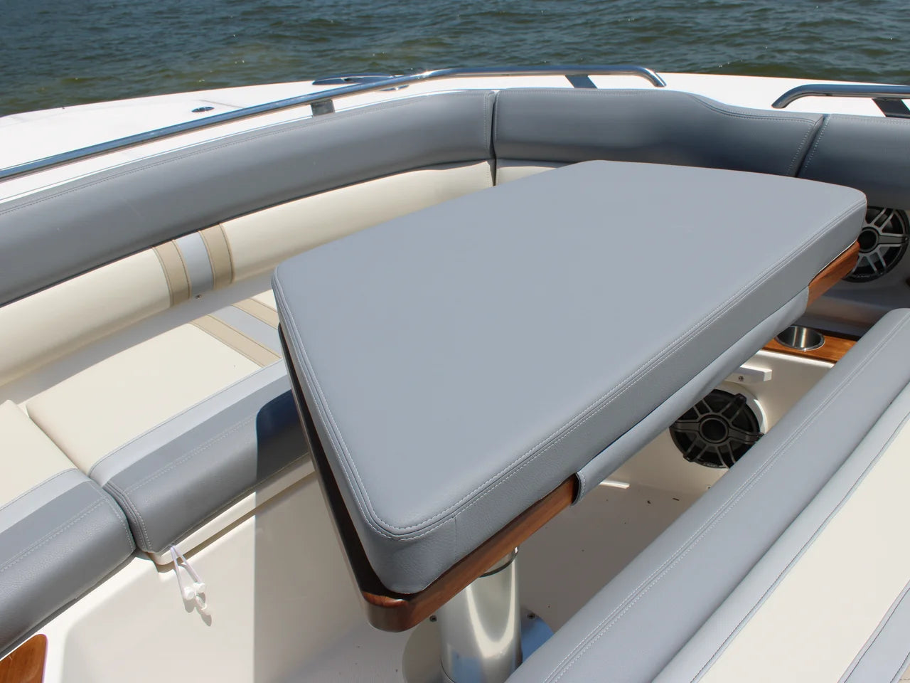 2026 Boston Whaler 350 Realm 35.0 feet, Seabrook, TX #87