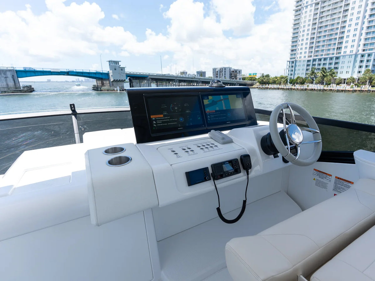 2026 Cruisers Yachts 57 FLY 57.0 feet, Miami, FL #52