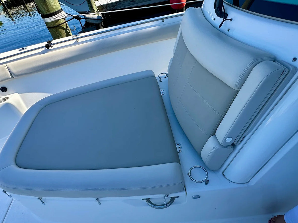2021 Boston Whaler 330 OUTRAGE 33.0 feet, Fort Myers, FL #33