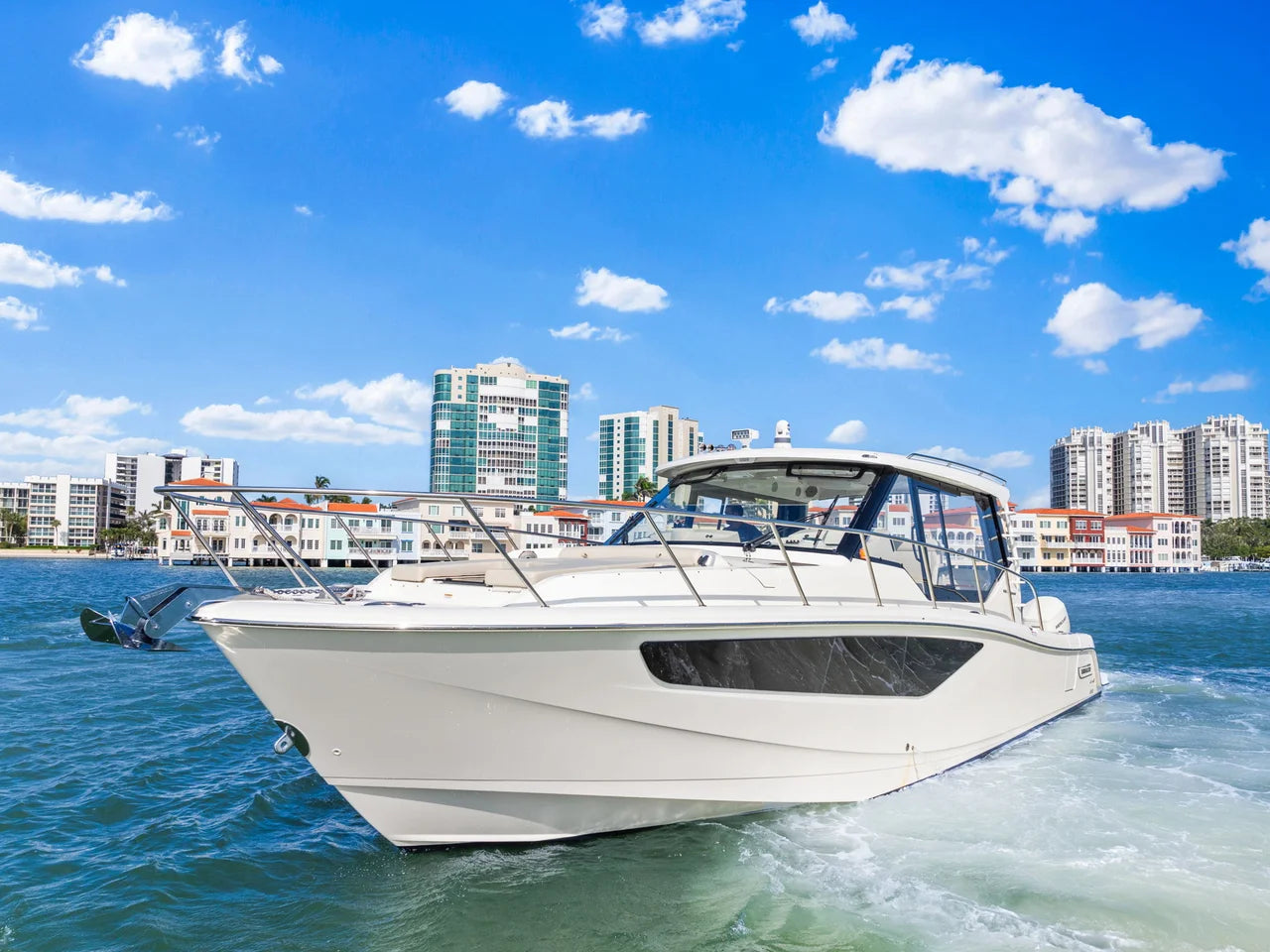 2022 Boston Whaler 405 40.0 feet, Naples, Florida #18