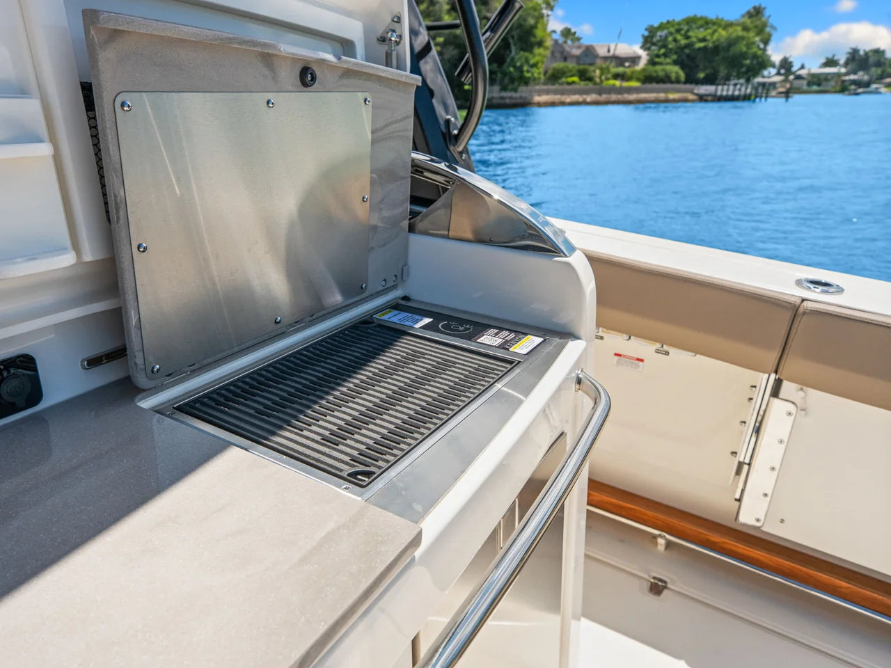 2026 Boston Whaler 420 Outrage 42.0 feet, Naples, Florida #44