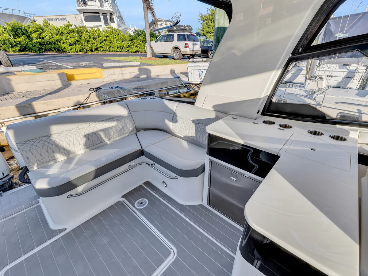 2023 Sea Ray 370 Sundancer 37.0 feet, Palm Beach Gardens, FL #52