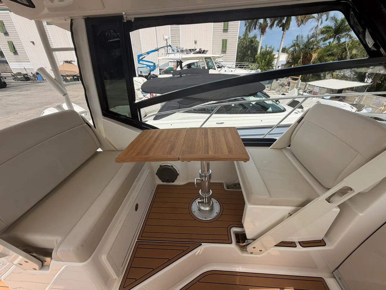2023 Boston Whaler 325 CONQUEST 32.0 feet, Naples, FL #32
