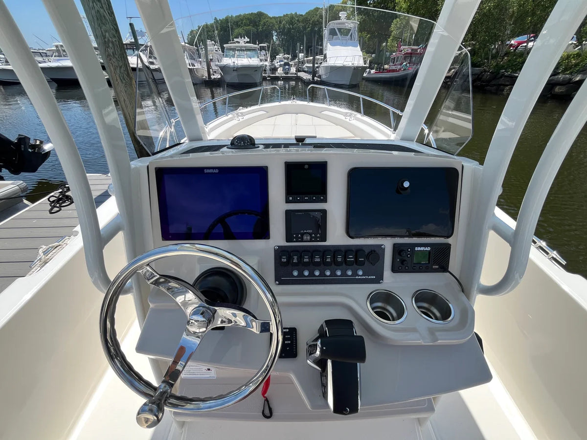 2026 Boston Whaler 250 Dauntless 25.0 feet, Wakefield, RI #15