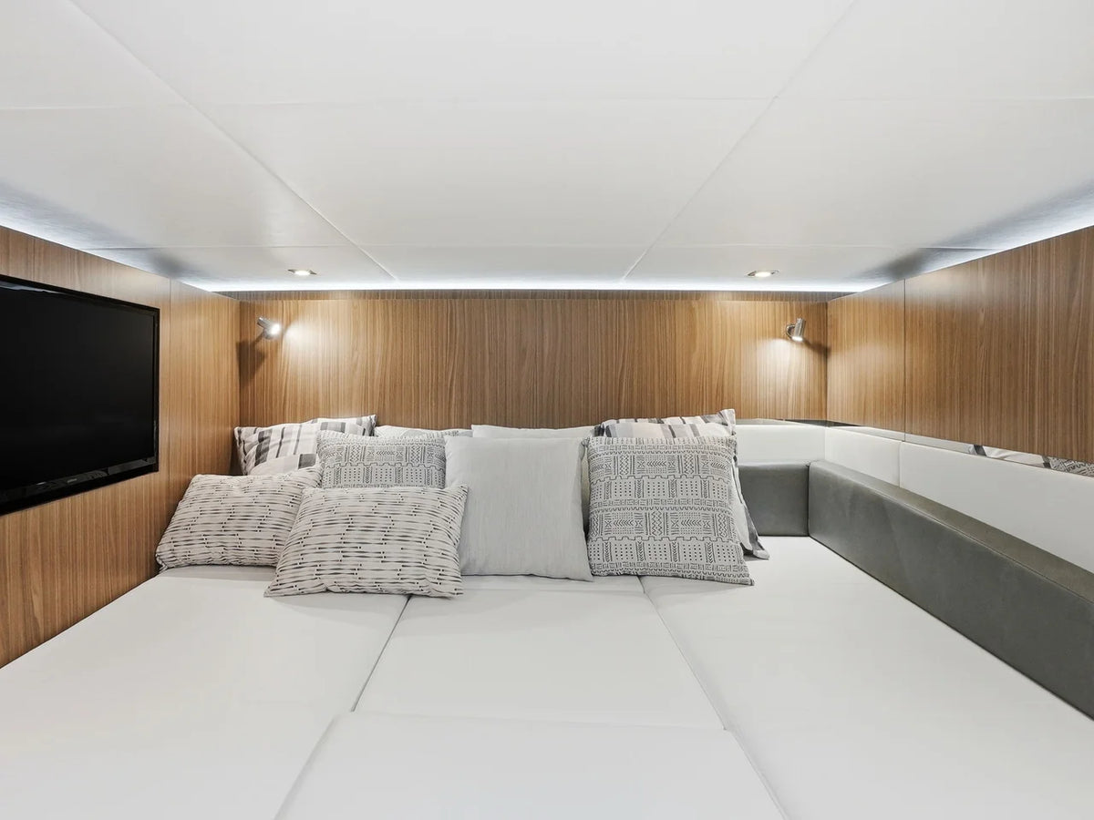 2026 Cruisers Yachts 50GLS OB 50.0 feet, Quincy, MA #45