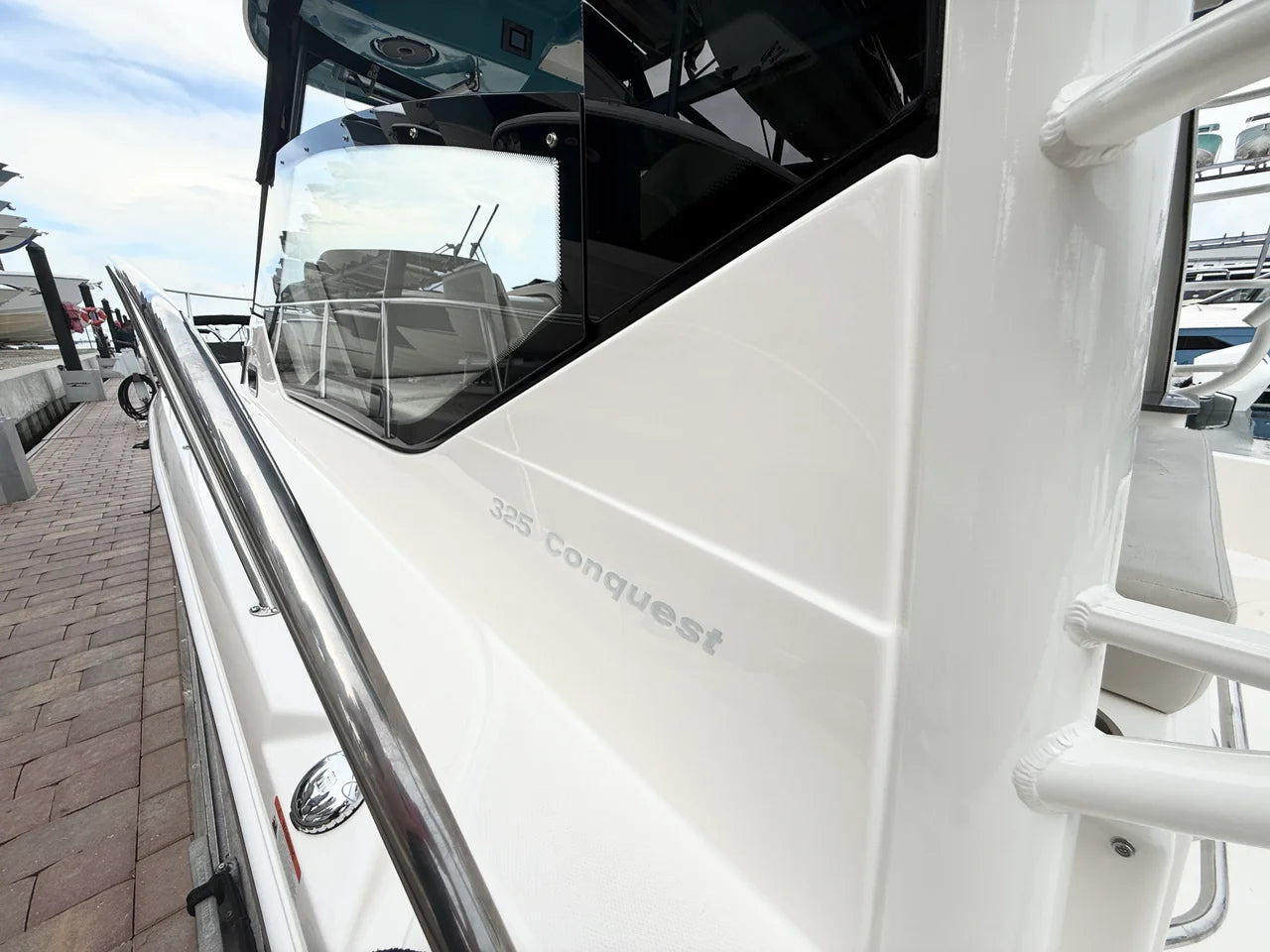 2027 Boston Whaler 325 Conquest 32.0 feet, Sarasota, FL #42
