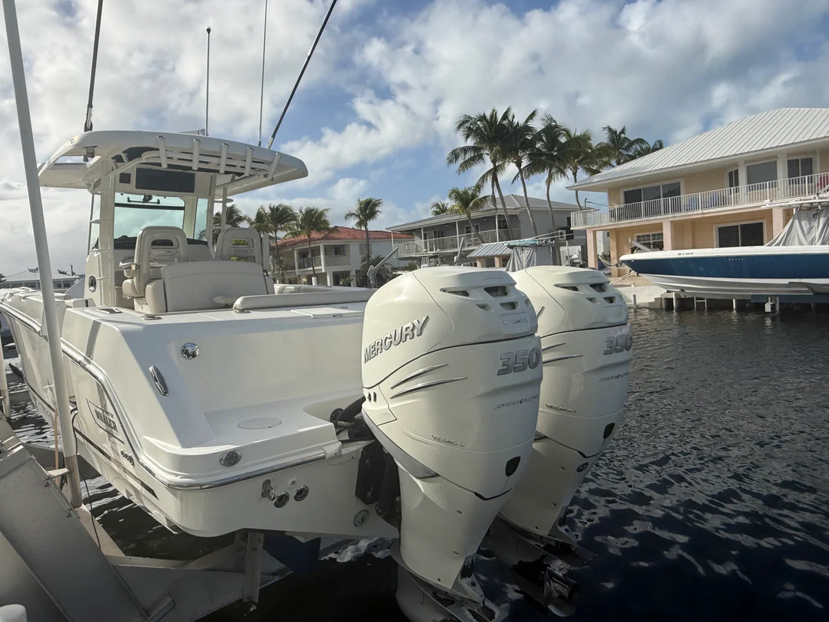 2017 Boston Whaler 330 OUTRAGE 33.0 feet, Islamorada, FL #6