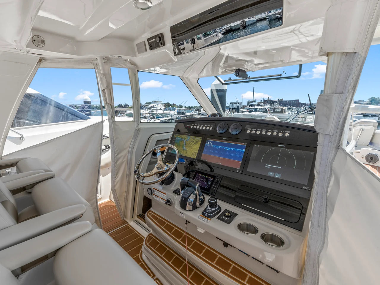 2021 Boston Whaler 420 Outrage 42.0 feet, Quincy, MA #20