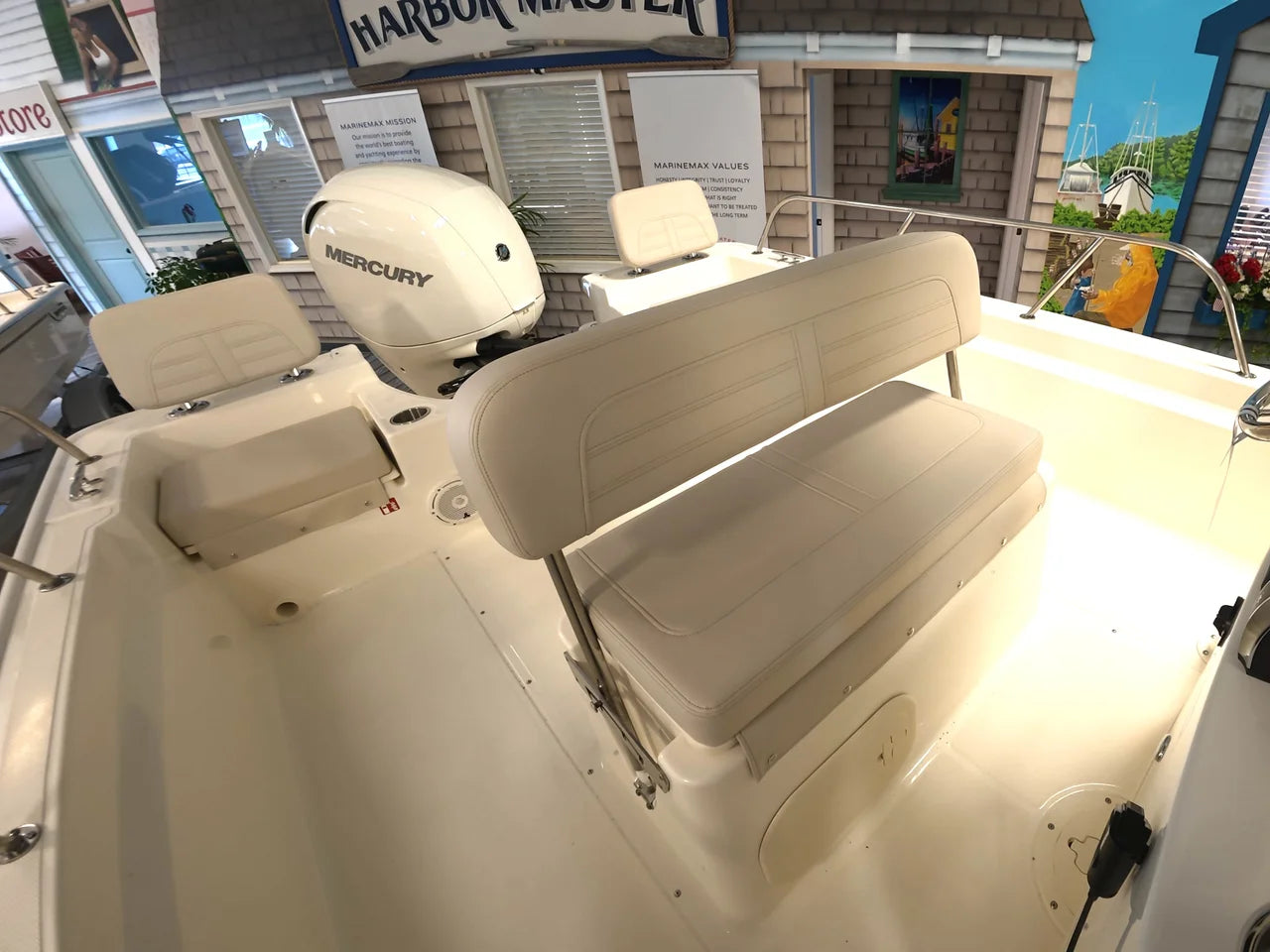 2026 Boston Whaler 190 Montauk 19.0 feet, Ocean View, NJ #10