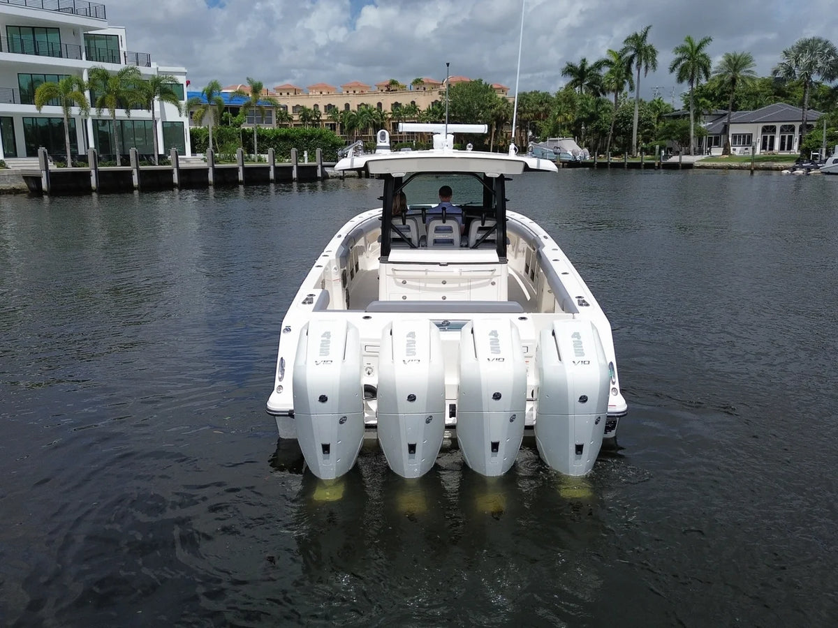 2027 Boston Whaler 380 Outrage 38.0 feet, Pompano Beach, Florida #8