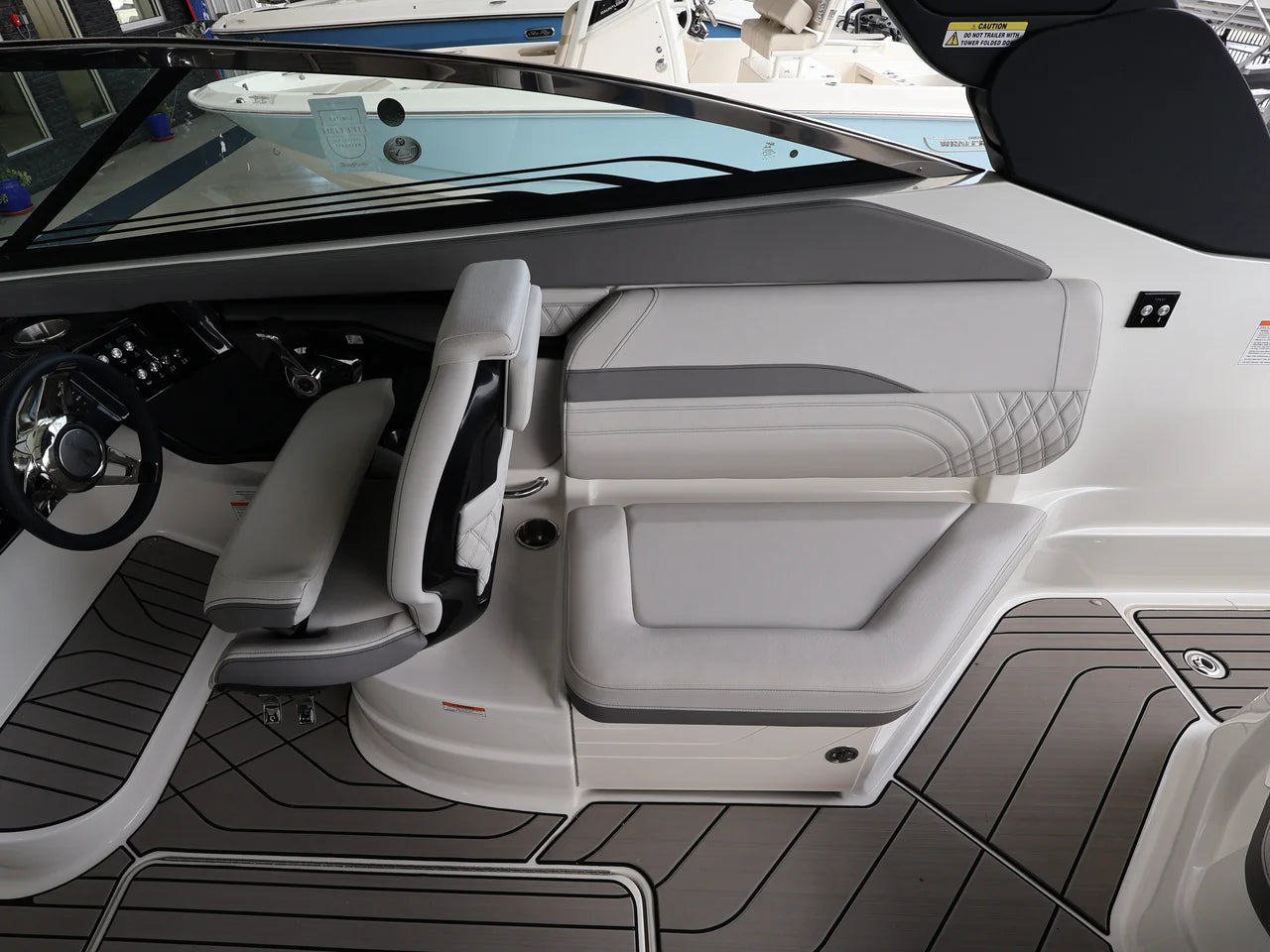 2027 Sea Ray SLX 260 Outboard 26.0 feet, Naples, Florida #14