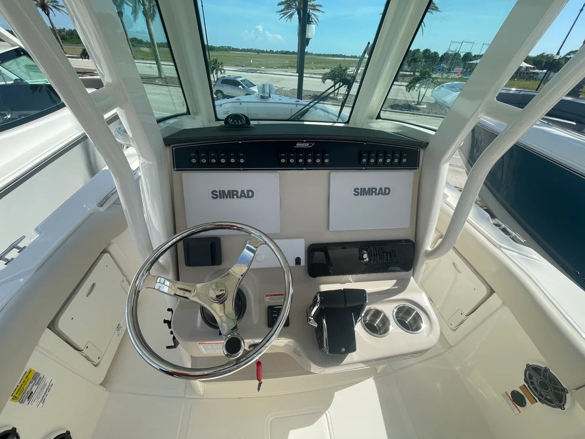 2026 Boston Whaler 250 Outrage 25.0 feet, Venice, Florida #11