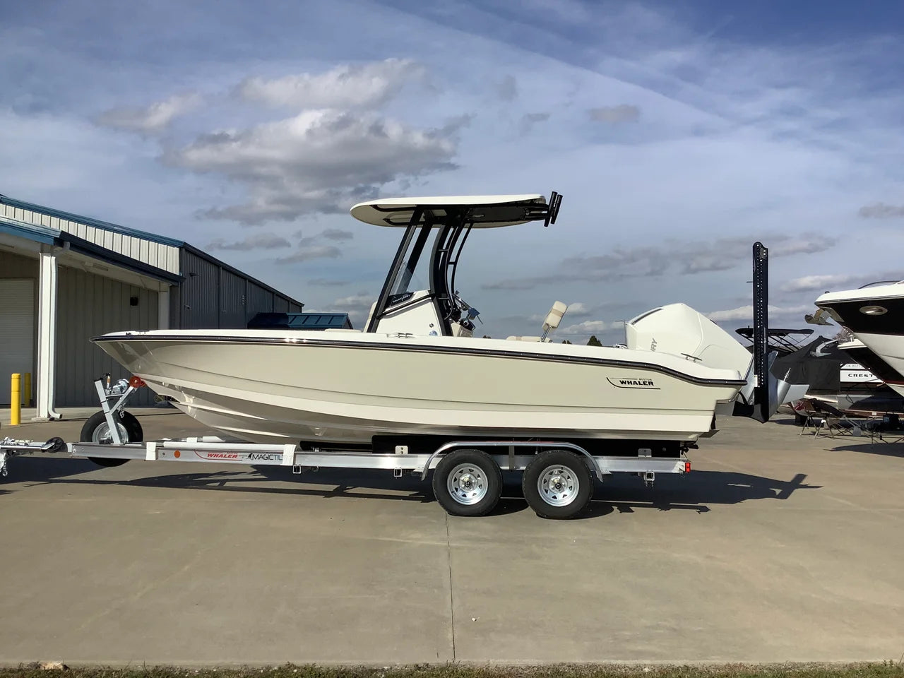 2026 Boston Whaler 220 Dauntless 22.0 feet, Monkey Island, OK #2