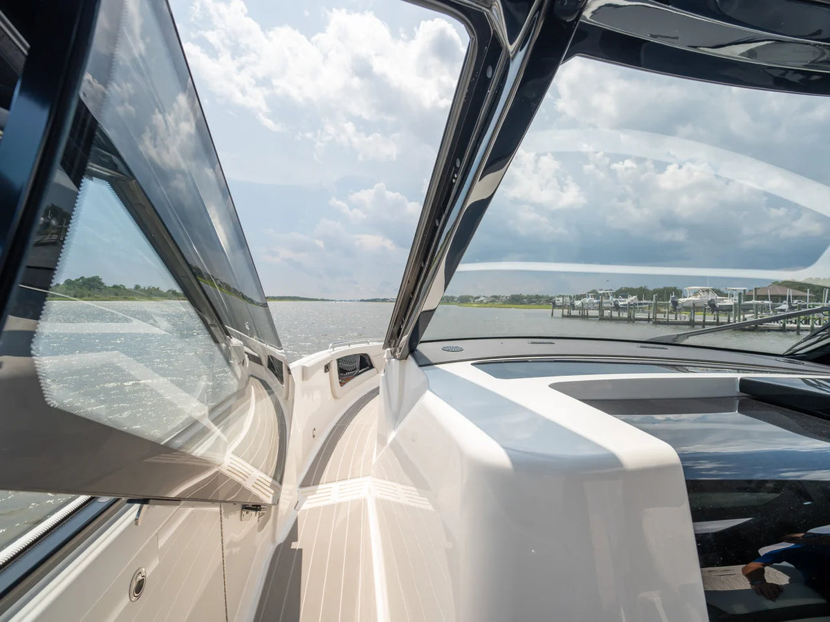 2026 Sea Ray Sundancer 370 Outboard 37.0 feet, Wrightsville Beach, North Carolina #24