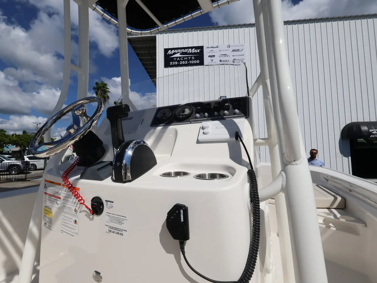 2027 Boston Whaler 190 Montauk 19.0 feet, Naples, Florida #12