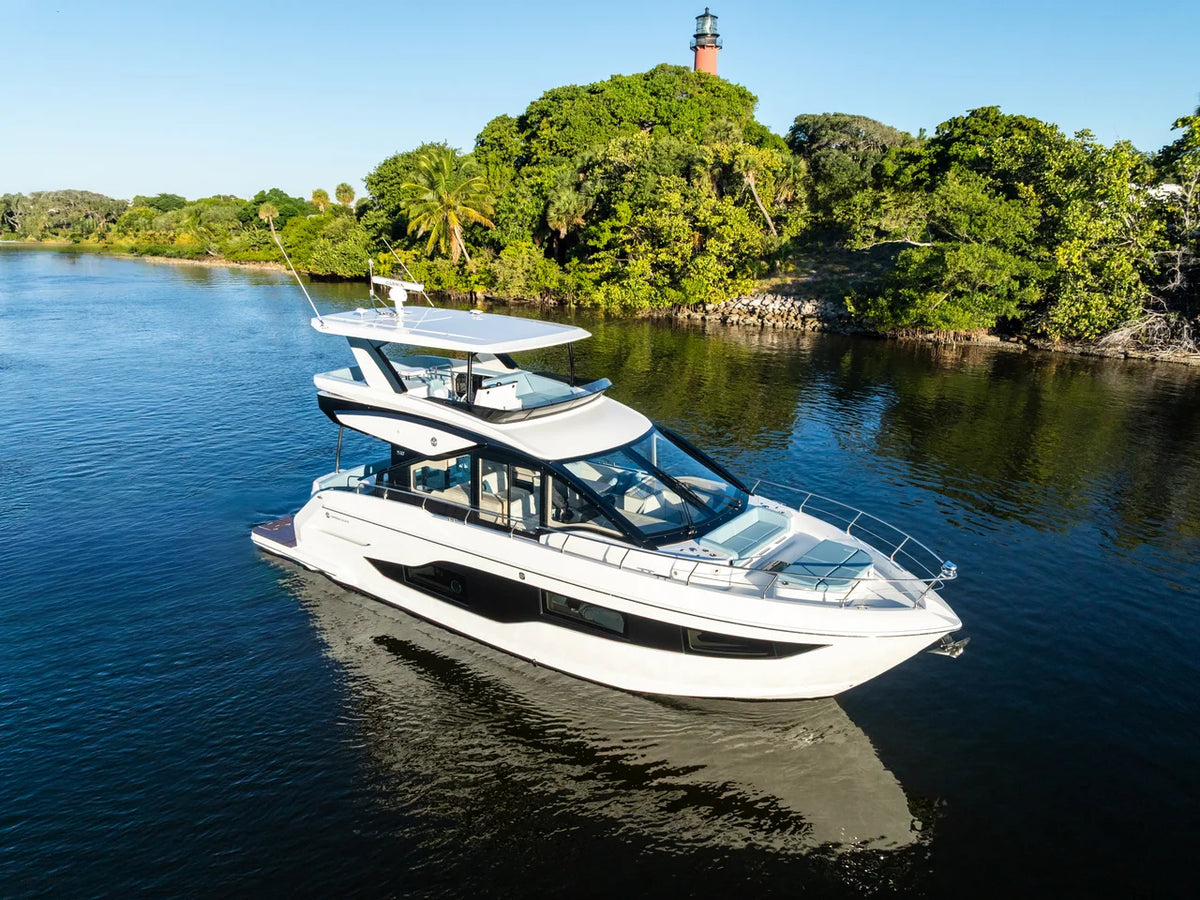 2027 Cruisers Yachts 50 FLY 50.0 feet, Brick Township, New Jersey #21