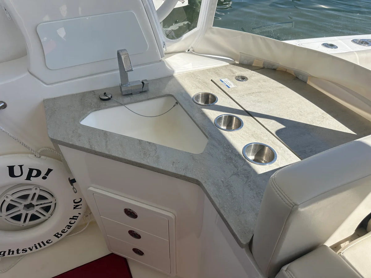 2019 Boston Whaler 350 Realm 35.0 feet, Urbanna, VA #22
