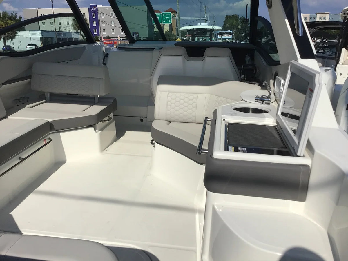 2026 Sea Ray Sundancer 320 Outboard 32.0 feet, Fort Walton Beach, Florida #8