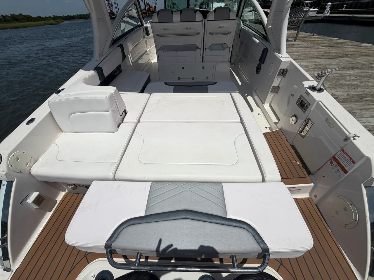 2020 Chaparral 300 OSX 30.0 feet, Charleston, SC #9